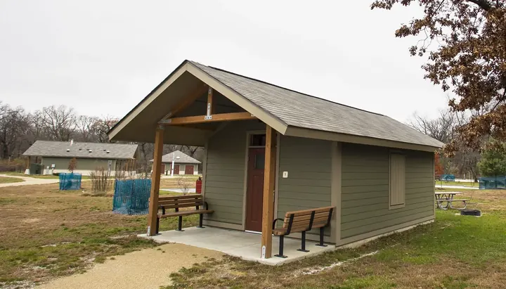 A cabin at Camp Shabbona Woods.